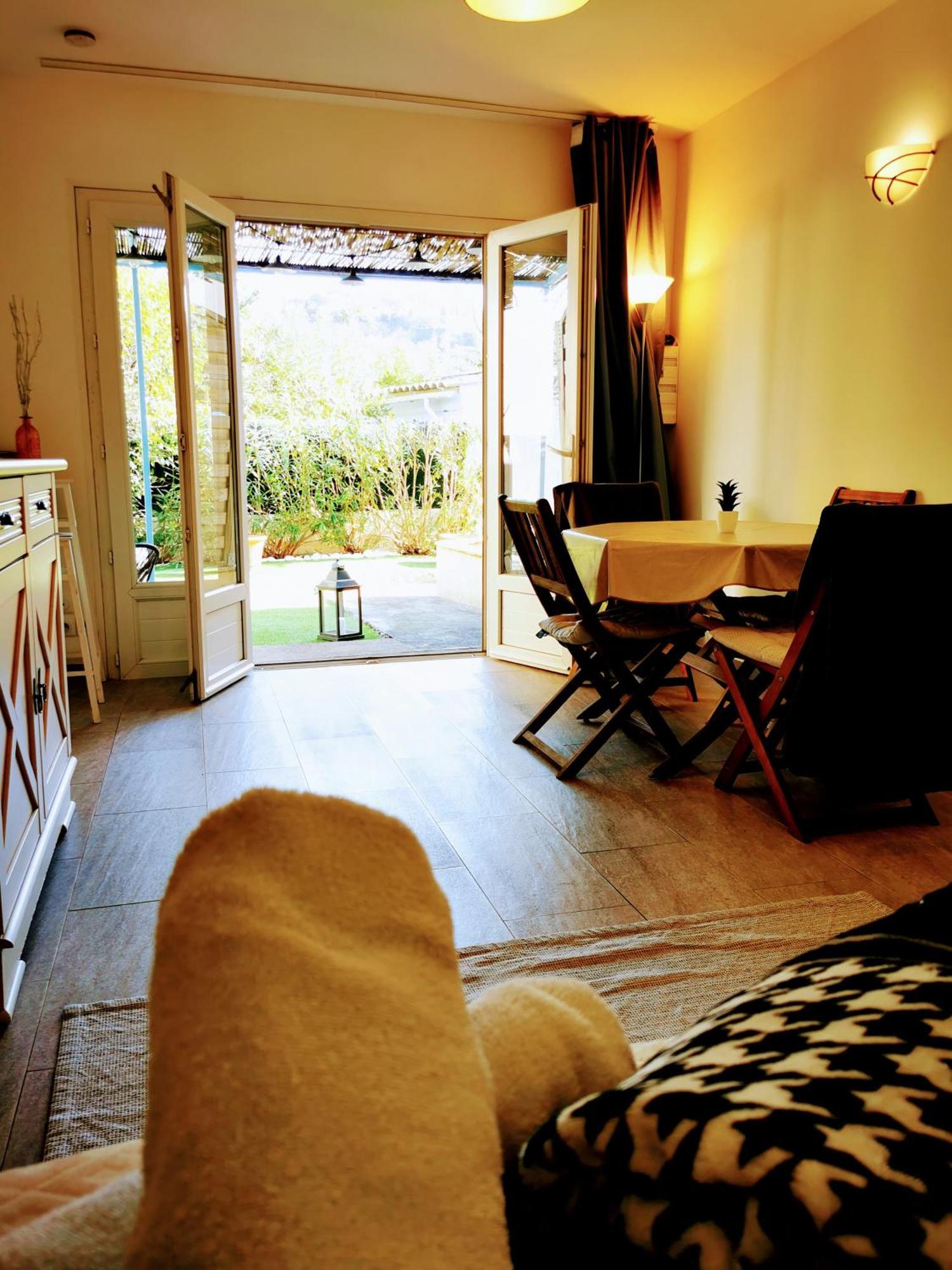 Studio Jardin Privatif 300M De La Plage Sainte-Maxime Bagian luar foto