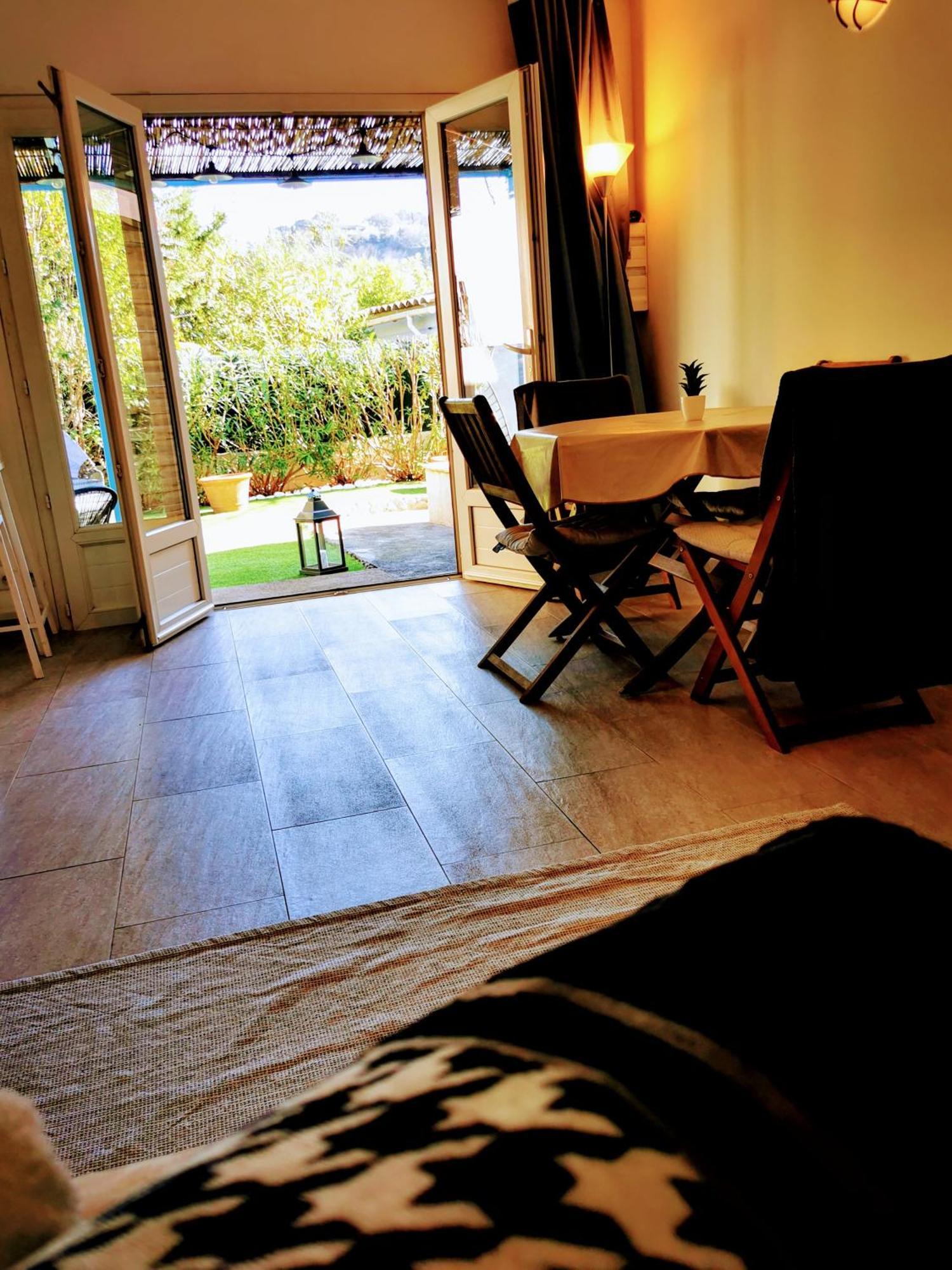 Studio Jardin Privatif 300M De La Plage Sainte-Maxime Bagian luar foto